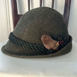 German Olive Green Fedora A. Breiter Munchen - Boars Hair and Bird Feather Pin